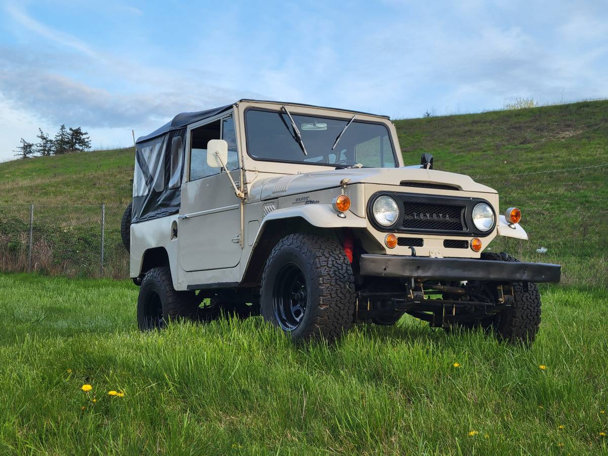 Fj40-1966-brown