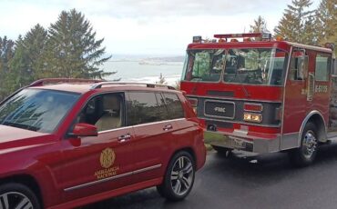 Fmc-fire-truck-diesel-1988-red-2