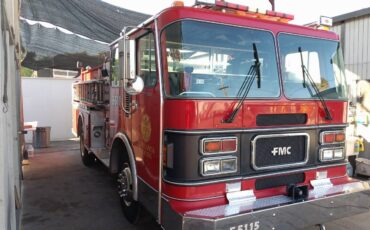 Fmc-fire-truck-diesel-1988-red-4