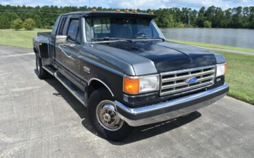 Ford-1-Ton-Trucks-1988-Pickup-Truck-1