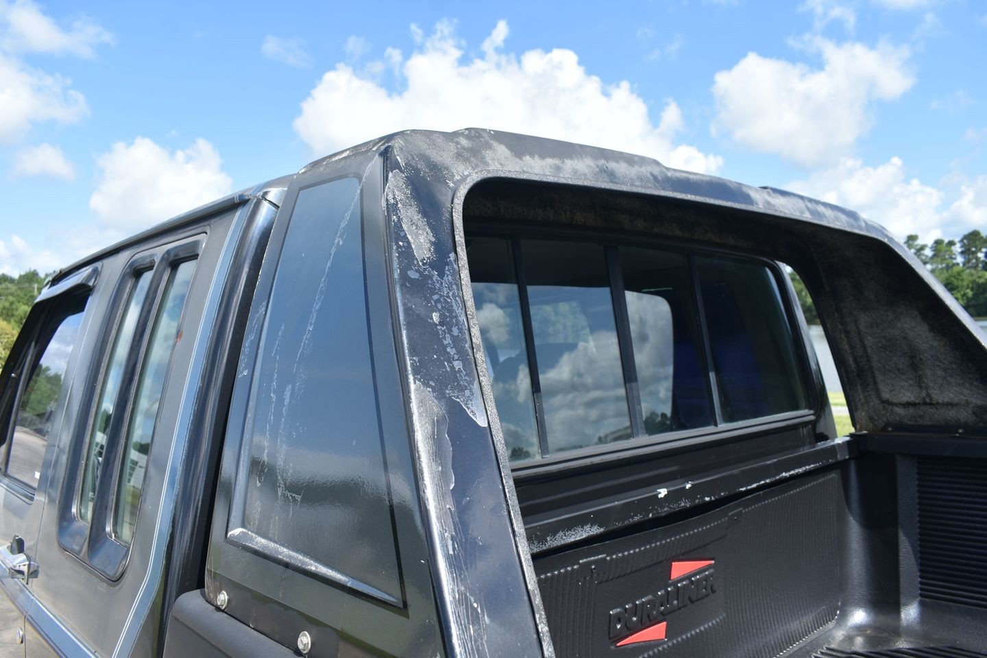 Ford-1-Ton-Trucks-1988-Pickup-Truck-10