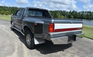 Ford-1-Ton-Trucks-1988-Pickup-Truck-8