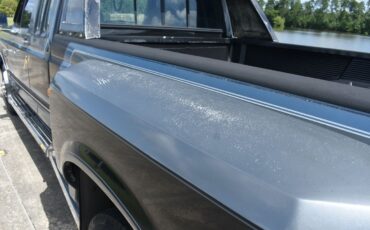 Ford-1-Ton-Trucks-1988-Pickup-Truck-9