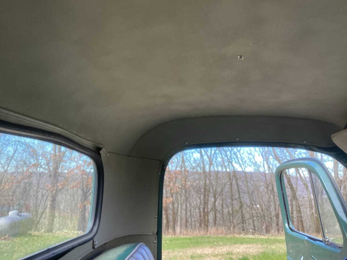 Ford-100-1950-green-2