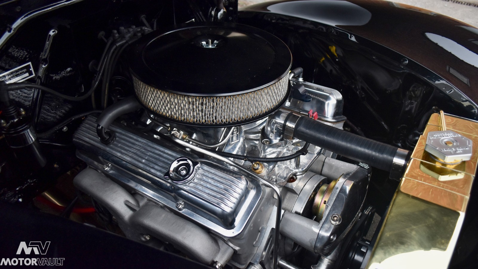 Ford-12-Ton-Pickup-1940-Truck-11