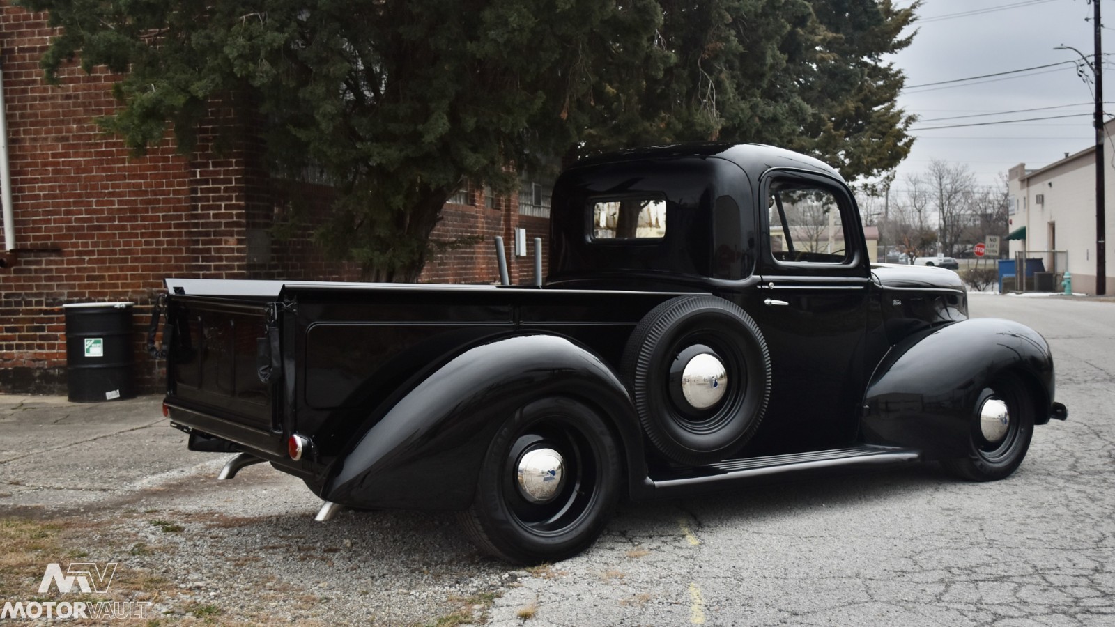 Ford-12-Ton-Pickup-1940-Truck-16