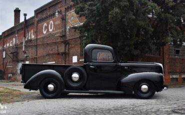 Ford-12-Ton-Pickup-1940-Truck-17