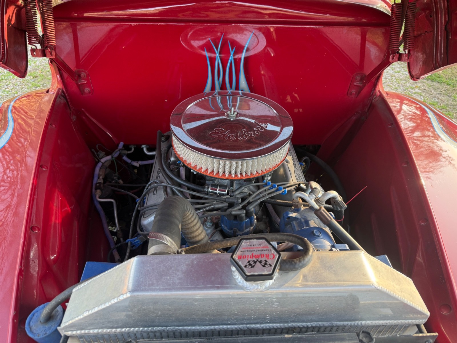 Ford-12-Ton-Pickup-1951-6