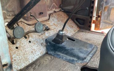 Ford-12-ton-1935-grey-1