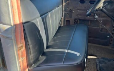 Ford-12-ton-1935-grey-19