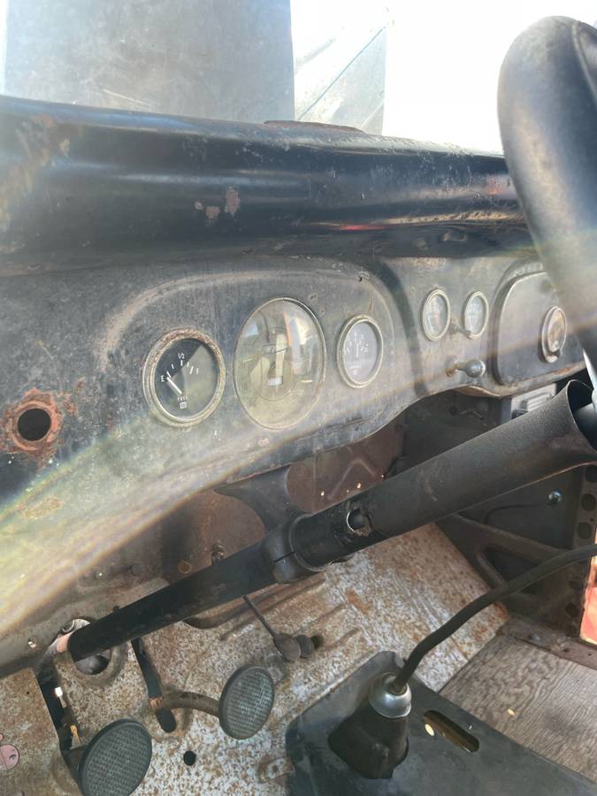 Ford-12-ton-1935-grey-2