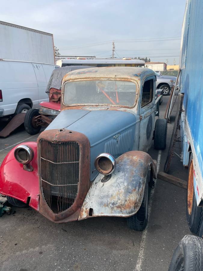 Ford-12-ton-1935-grey-20