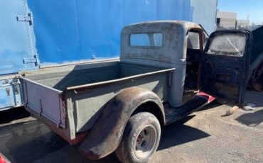 Ford-12-ton-1935-grey-9