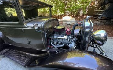 Ford-12-ton-pickup-1931-2-Tone-Bronze-Dark-Brown-1