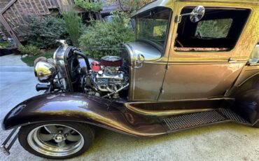 Ford-12-ton-pickup-1931-2-Tone-Bronze-Dark-Brown-2