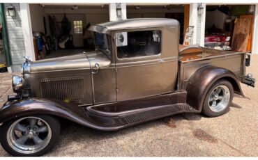 Ford-12-ton-pickup-1931-2-Tone-Bronze-Dark-Brown-3