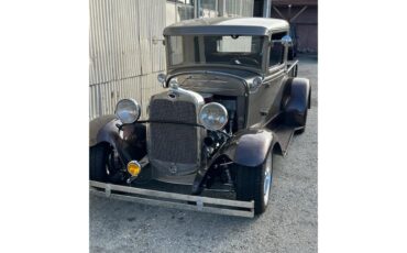 Ford-12-ton-pickup-1931-2-Tone-Bronze-Dark-Brown-5