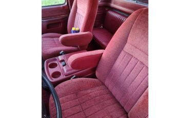Ford-12-ton-pickup-1990-Maroon-and-White-Red-11