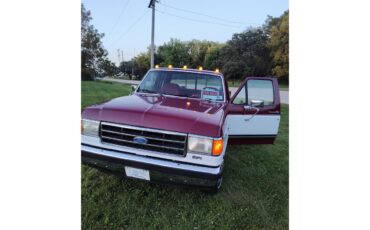 Ford-12-ton-pickup-1990-Maroon-and-White-Red-6