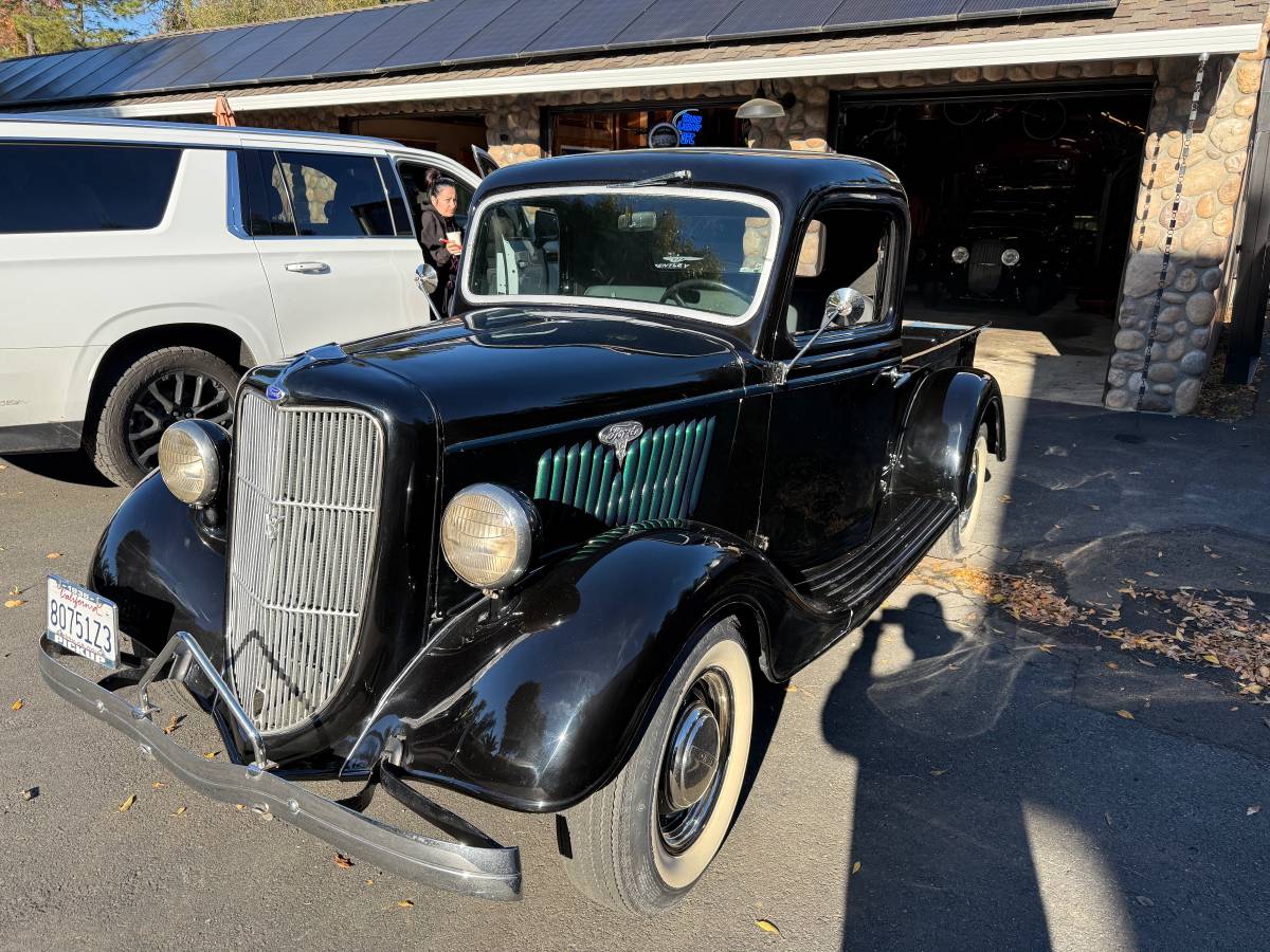Ford-1935-black-7