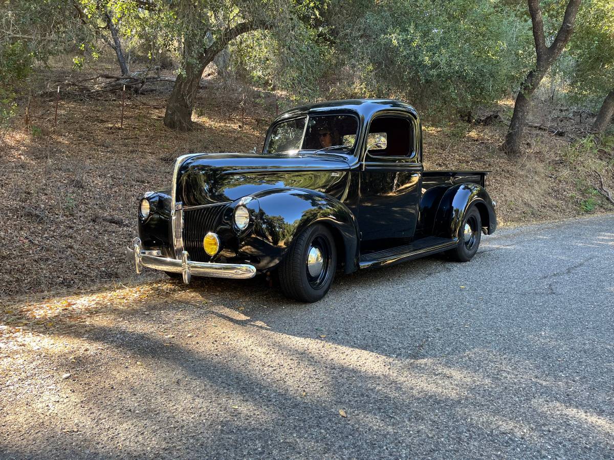 Ford-1940-black-15