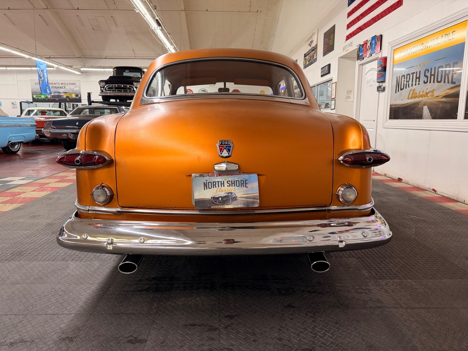 Ford-2-Door-Custom-1951-2-Door-13