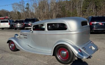 Ford-2-door-sedan-street-rod-AC-1934-Sedan-12