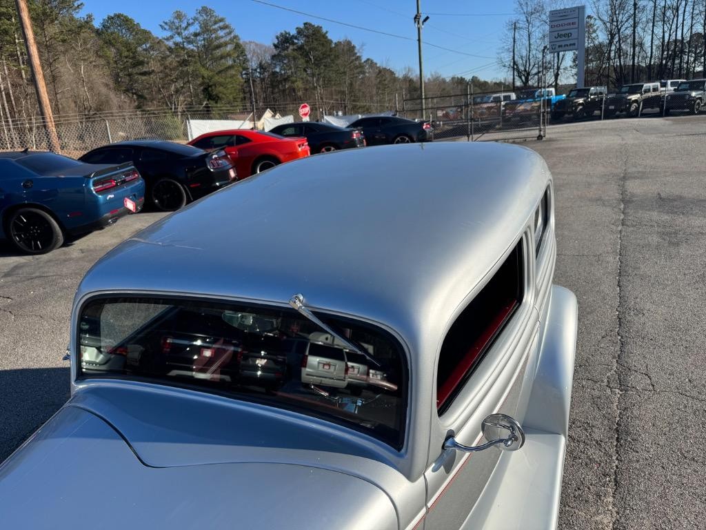 Ford-2-door-sedan-street-rod-AC-1934-Sedan-21