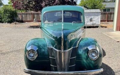 Ford 2-dr sedan 1940