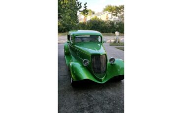 Ford-3-window-coupe-1934-Green-Chaulk-20