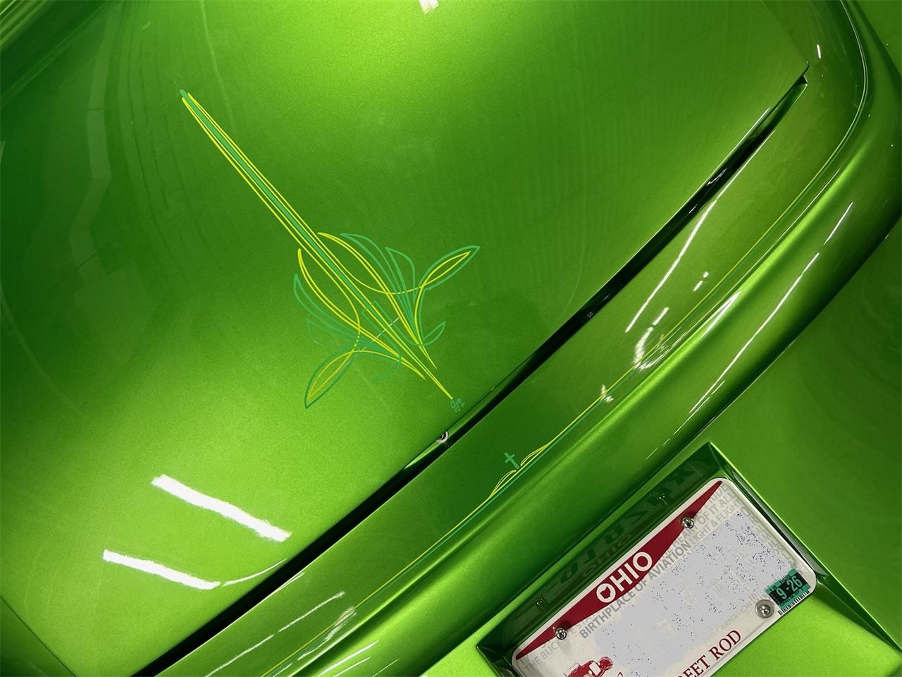 Ford-3-window-coupe-1934-Green-Chaulk-9