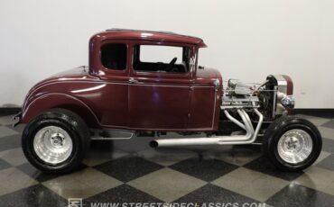 Ford-5-window-1931-Burgundy-Maroon-Black-10