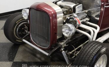 Ford-5-window-1931-Burgundy-Maroon-Black-16