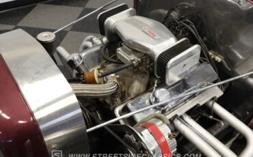 Ford-5-window-1931-Burgundy-Maroon-Black-2