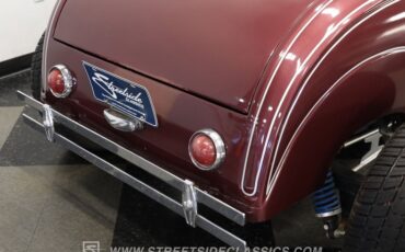 Ford-5-window-1931-Burgundy-Maroon-Black-26