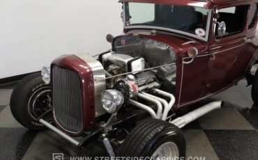 Ford-5-window-1931-Burgundy-Maroon-Black-29