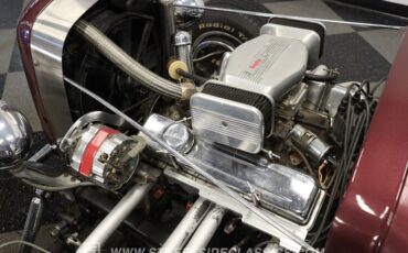 Ford-5-window-1931-Burgundy-Maroon-Black-30