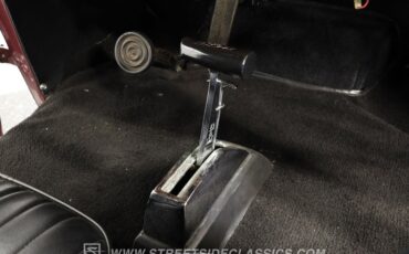 Ford-5-window-1931-Burgundy-Maroon-Black-39