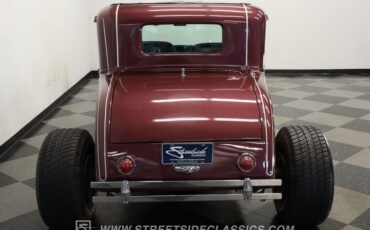 Ford-5-window-1931-Burgundy-Maroon-Black-6