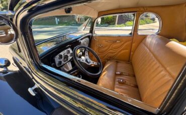 Ford-5-window-coupe-1934-5