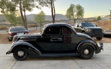 Ford-5-window-coupe-1937-black-5