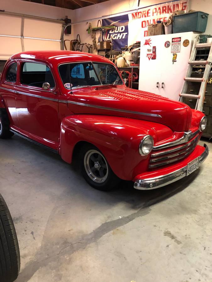 Ford-5-window-coupe-1942-red-6
