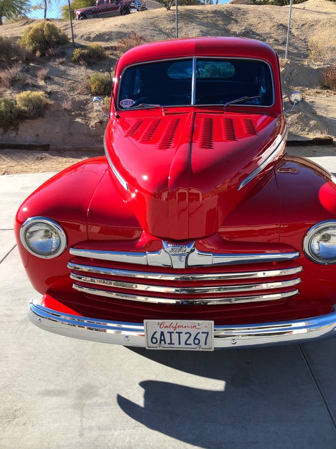 Ford-5-window-coupe-1942-red