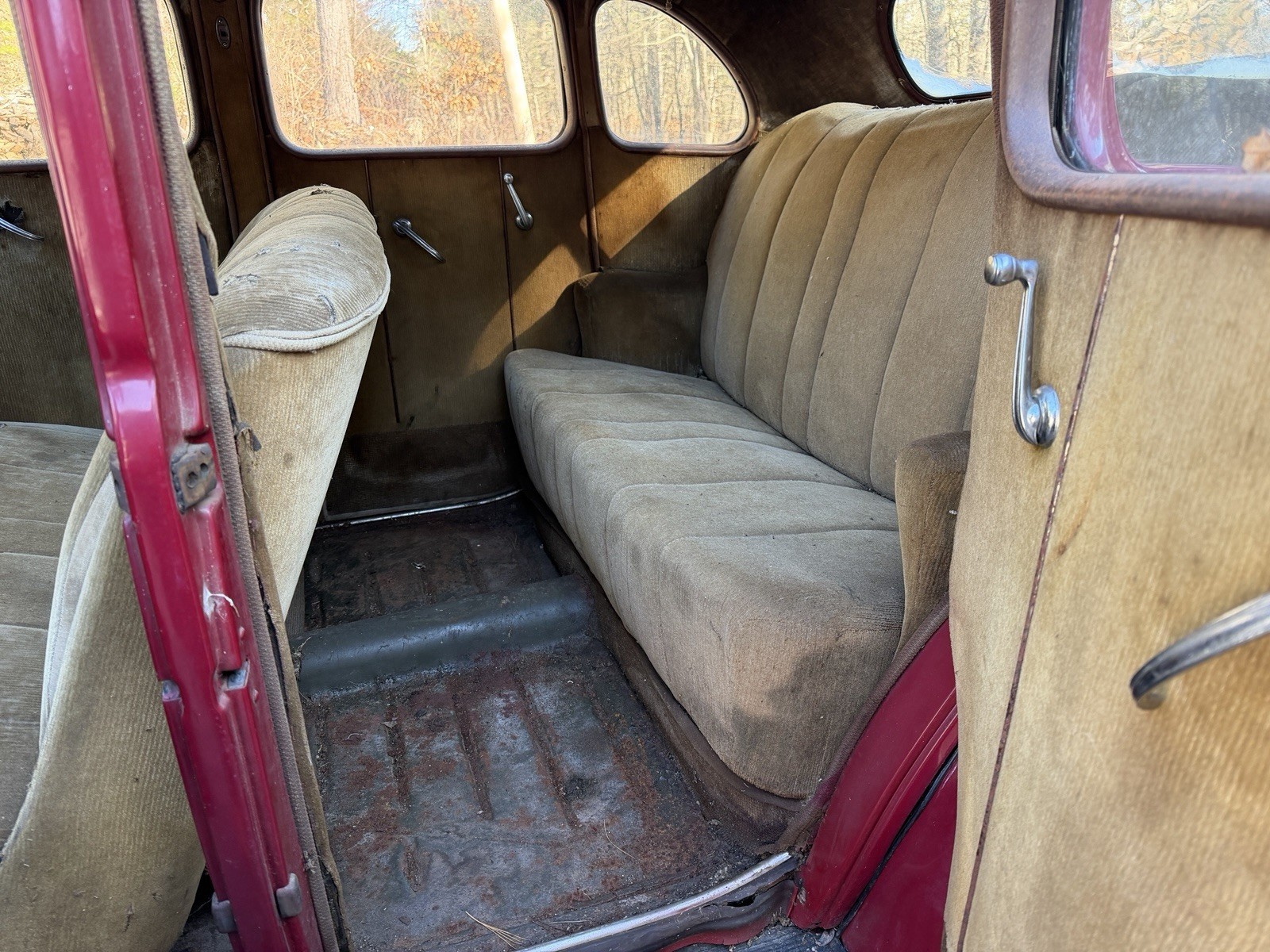 Ford-81a-Standard-1938-Coupe-21