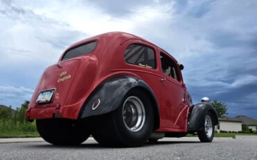 Ford-Anglia-1949-Coupe-13