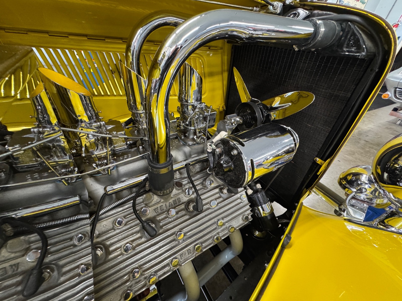 Ford-Award-Winning-Show-Pickup-Truck-Model-7377-1937-Pickup-19