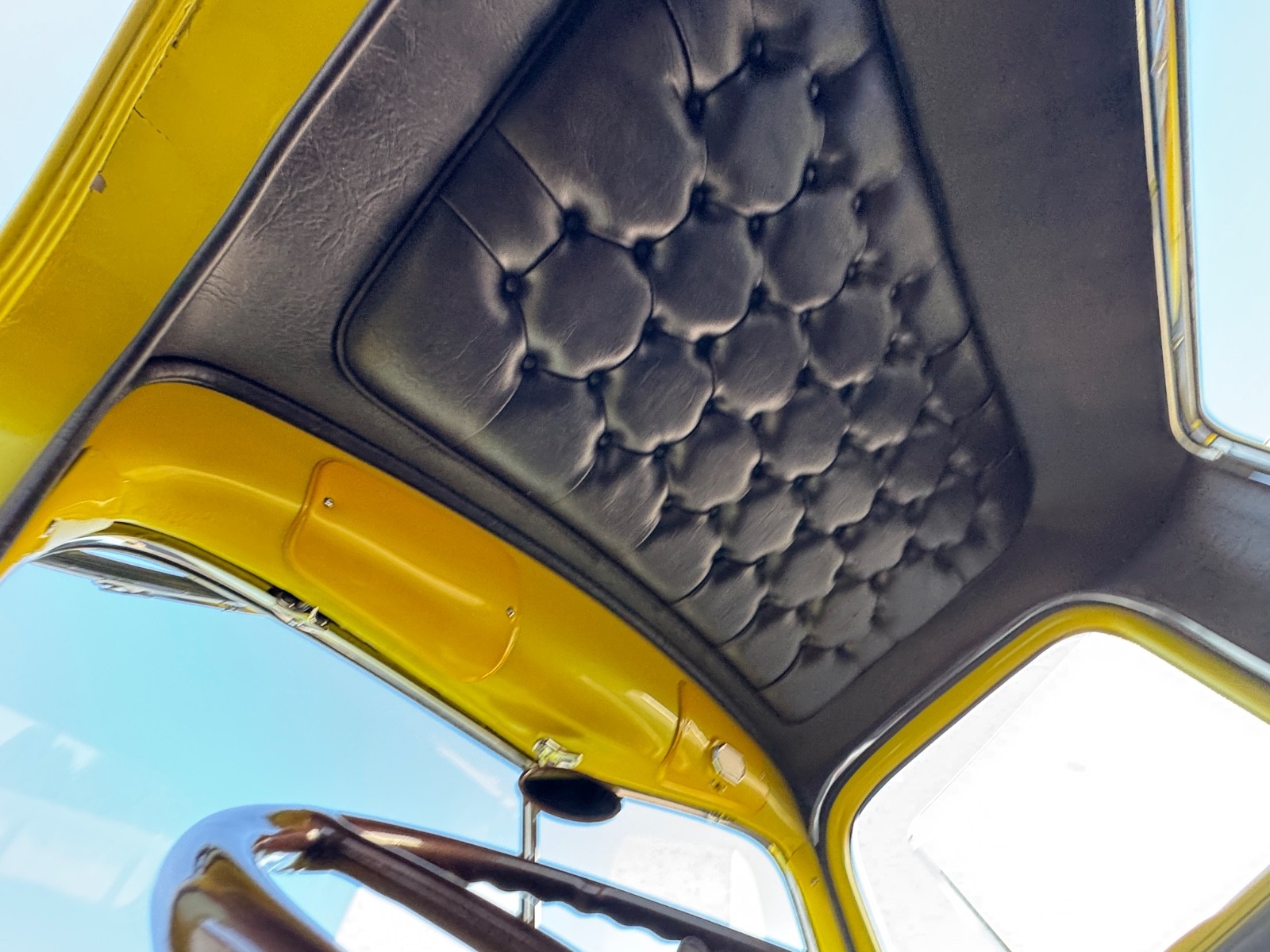 Ford-Award-Winning-Show-Pickup-Truck-Model-7377-1937-Pickup-22