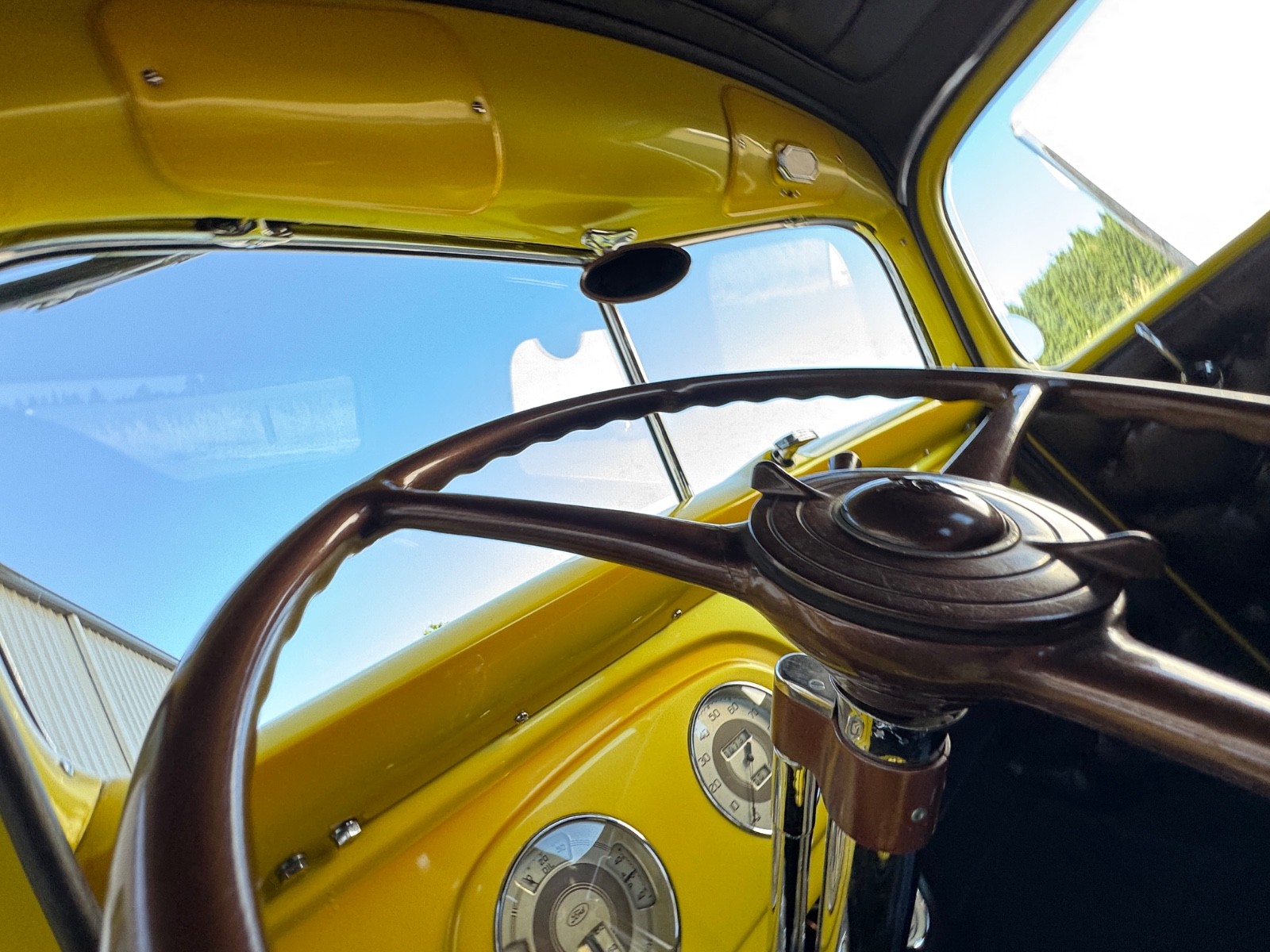 Ford-Award-Winning-Show-Pickup-Truck-Model-7377-1937-Pickup-29