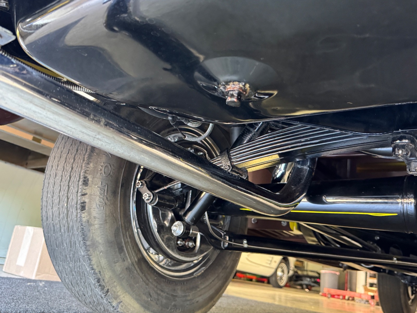 Ford-Award-Winning-Show-Pickup-Truck-Model-7377-1937-Pickup-35