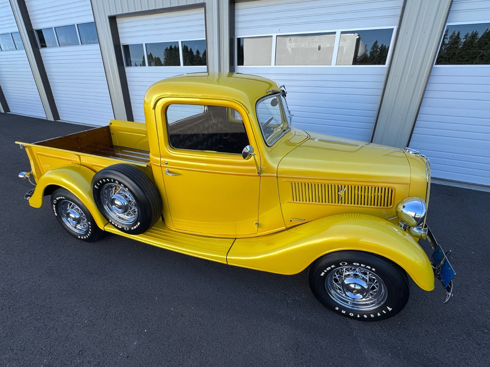 Ford-Award-Winning-Show-Pickup-Truck-Model-7377-1937-Pickup-8